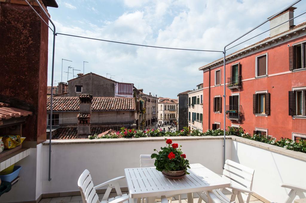 Savoia & Jolanda Apartments 2 Βενετία Δωμάτιο φωτογραφία