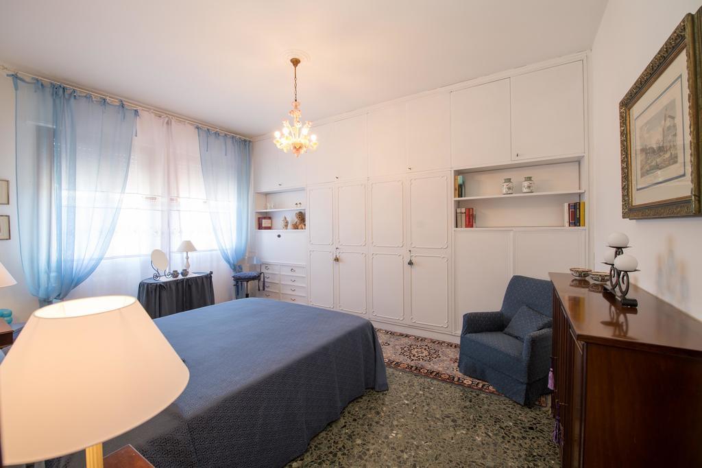 Savoia & Jolanda Apartments 2 Βενετία Δωμάτιο φωτογραφία